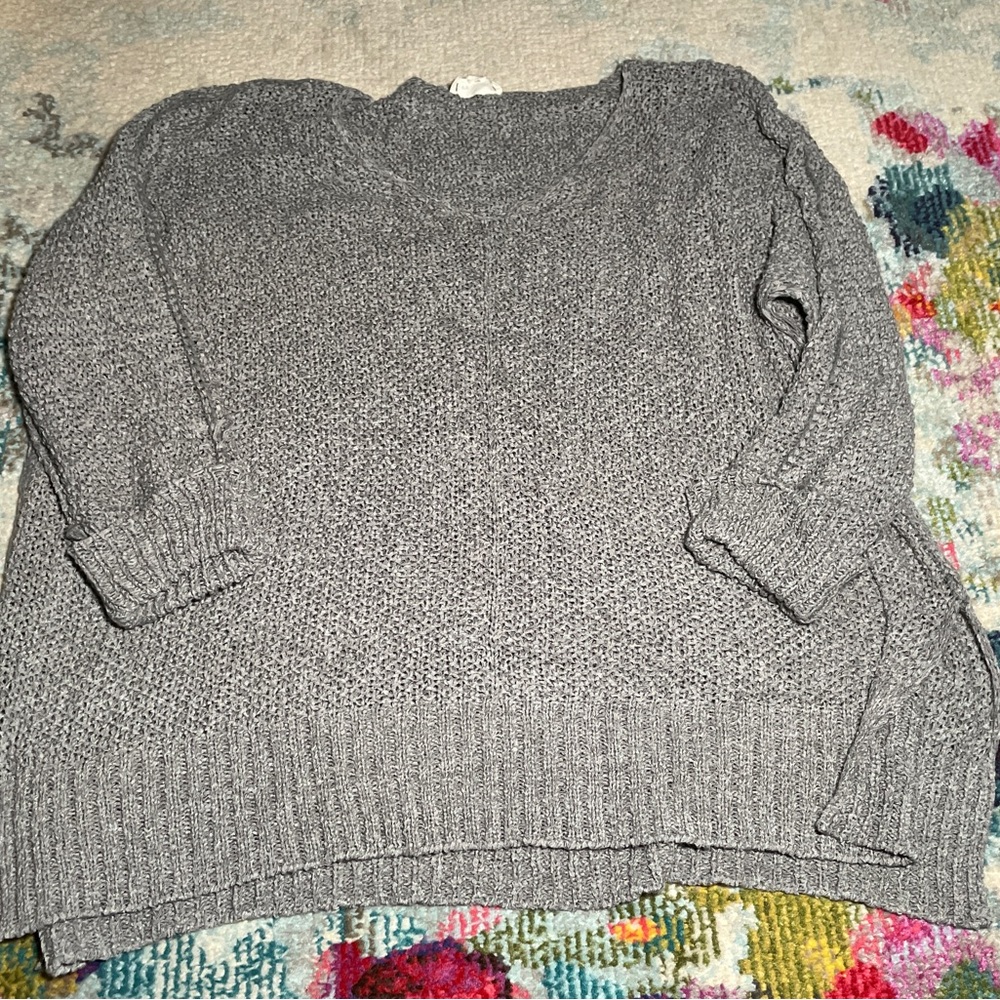 Grey sweater